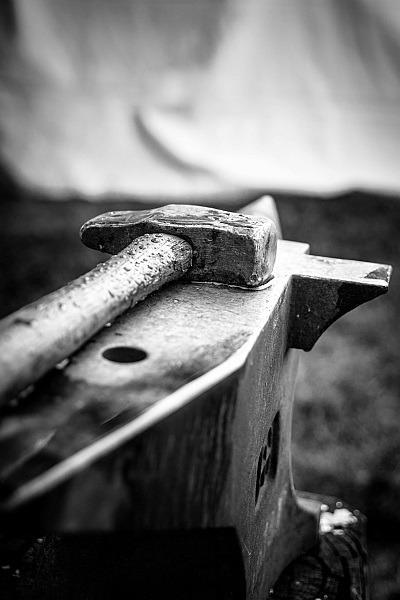 The Legend of the Meta-Defying Smith Who Saved the Kingdom