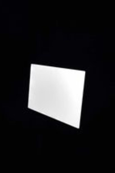 Lonely people have clean nails